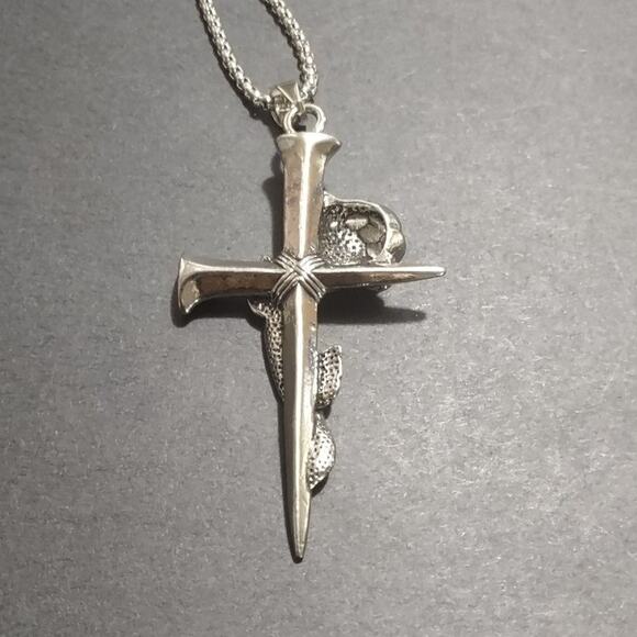 Crucifix Cross Necklace Rose Thorns Nails Catholic Christian Valentines Gift NEW - Picture 2 of 6